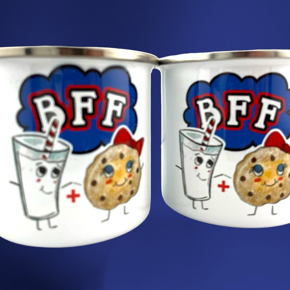Set of 2 small tin cups with best friends forever